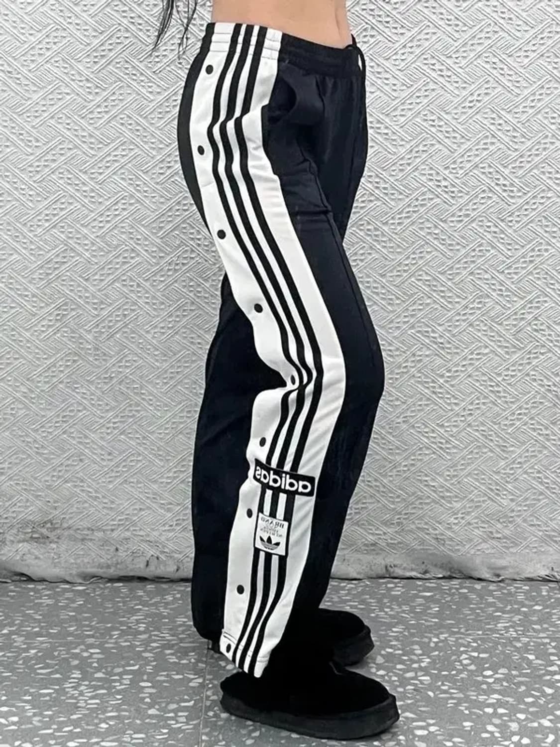 아디다스 아디브레이크 유니크 사이드버튼 트랙팬츠 XS C08387 상품이미지2