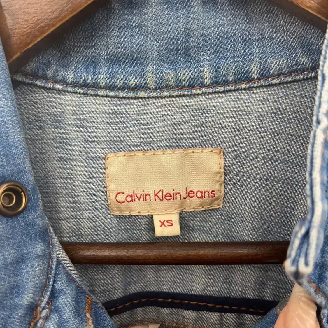 캘빈클라인 빈티지 크롭 슬림핏 데님자켓 XS C08400 상품이미지5