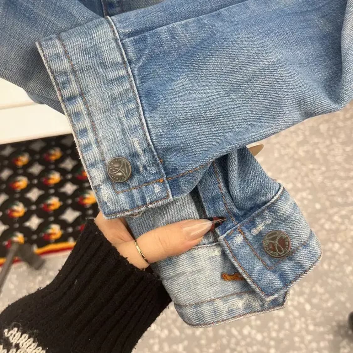 캘빈클라인 빈티지 크롭 슬림핏 데님자켓 XS C08400 상품이미지9