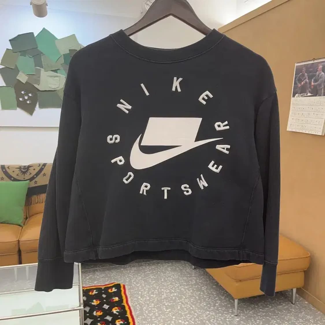 나이키 올드스쿨 러블리힙 빅로고 크롭 맨투맨 S C08462 상품이미지3