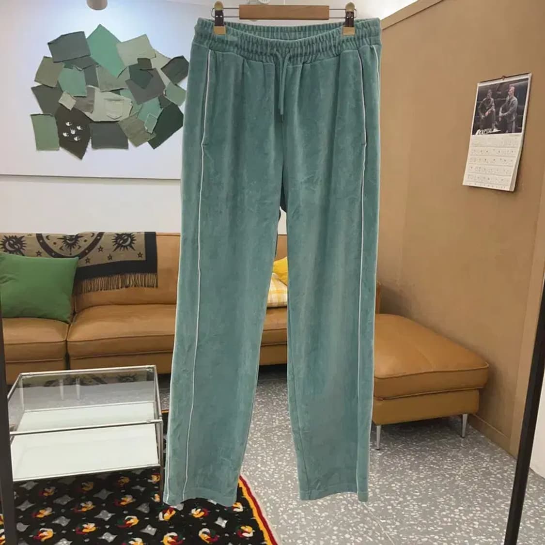 뉴에라 레트로 Y2K 민트 벨벳 트레이닝팬츠 S C08467 상품이미지3