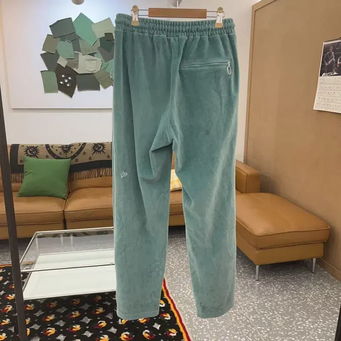 뉴에라 레트로 Y2K 민트 벨벳 트레이닝팬츠 S C08467 상품이미지4
