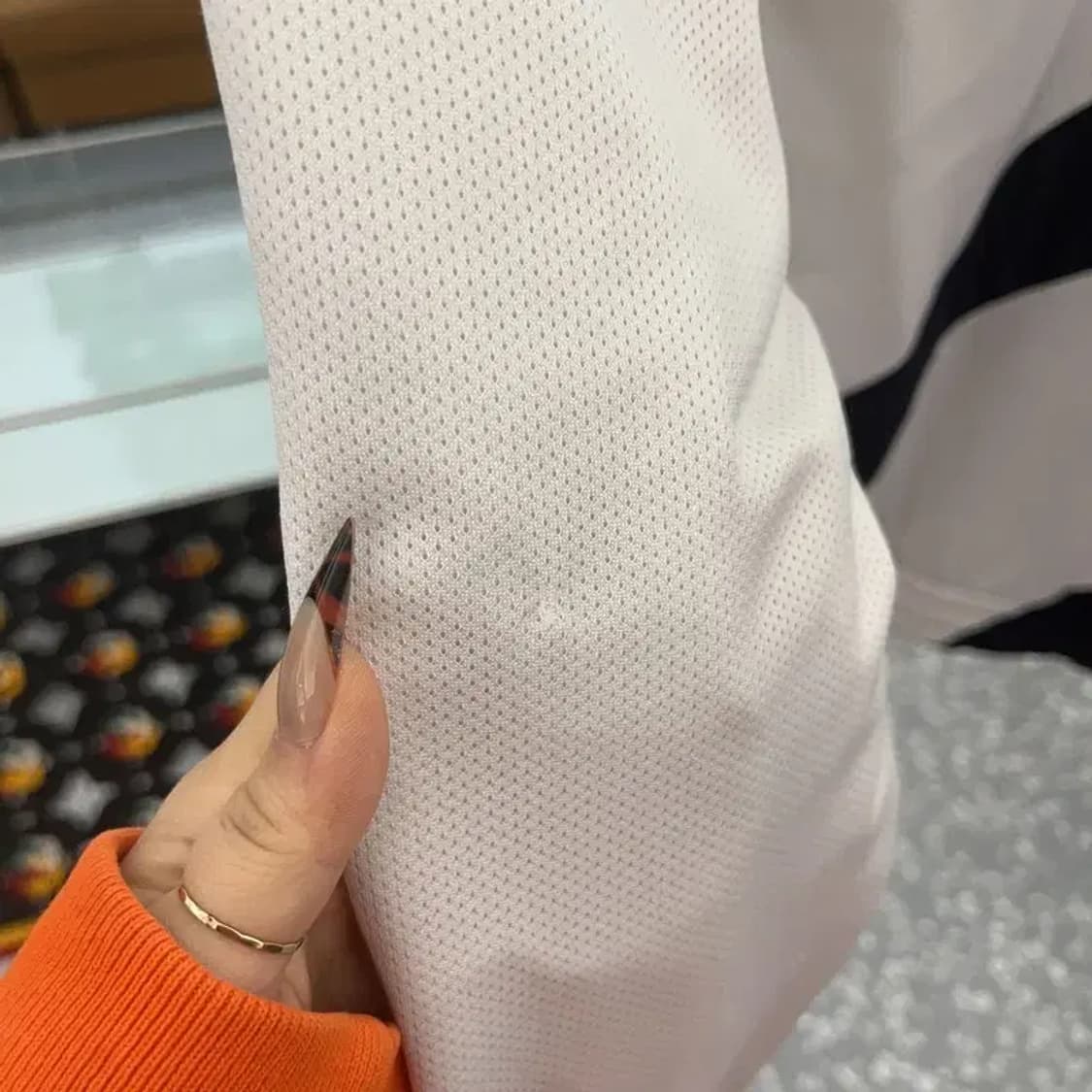 아디다스 빅삼각로고 스트릿 이큅먼트 바람막이 자켓 100 C08440 상품이미지8