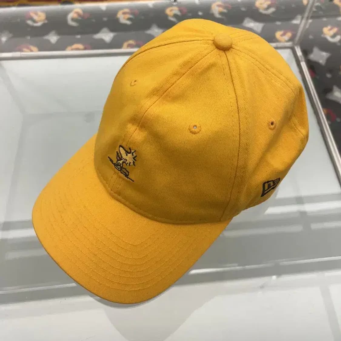 뉴에라 스누피 언트럭쳐 빈티지 옐로우 볼캡 C08476 상품이미지3