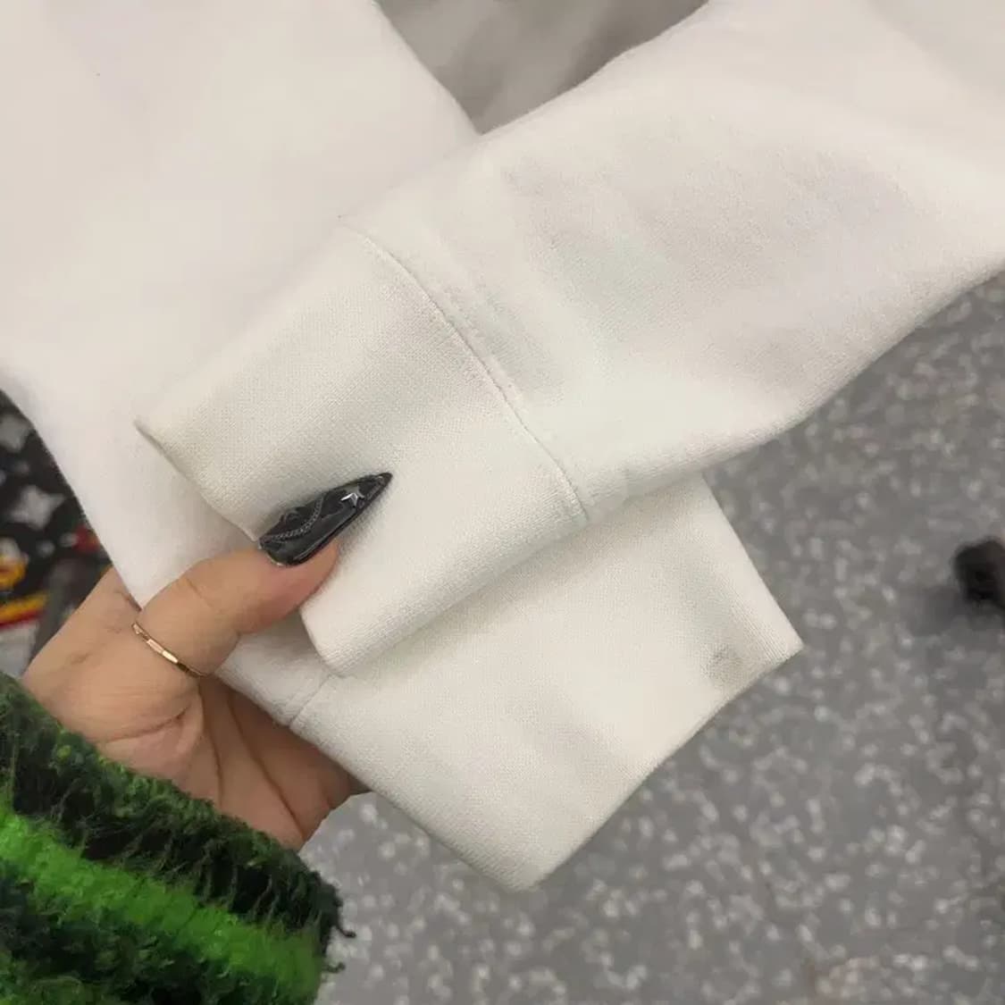 산드로 빈티지 키치 털실캐릭터 기모 후드티 105 C08527 상품이미지8