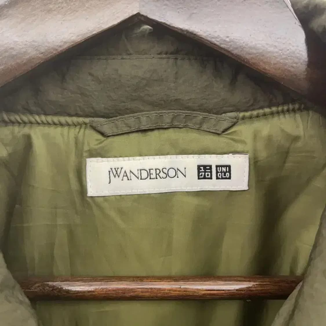 유니클로 X JW앤더슨 말차카키 패디드 블루종 항공점퍼 L C08558 상품이미지5