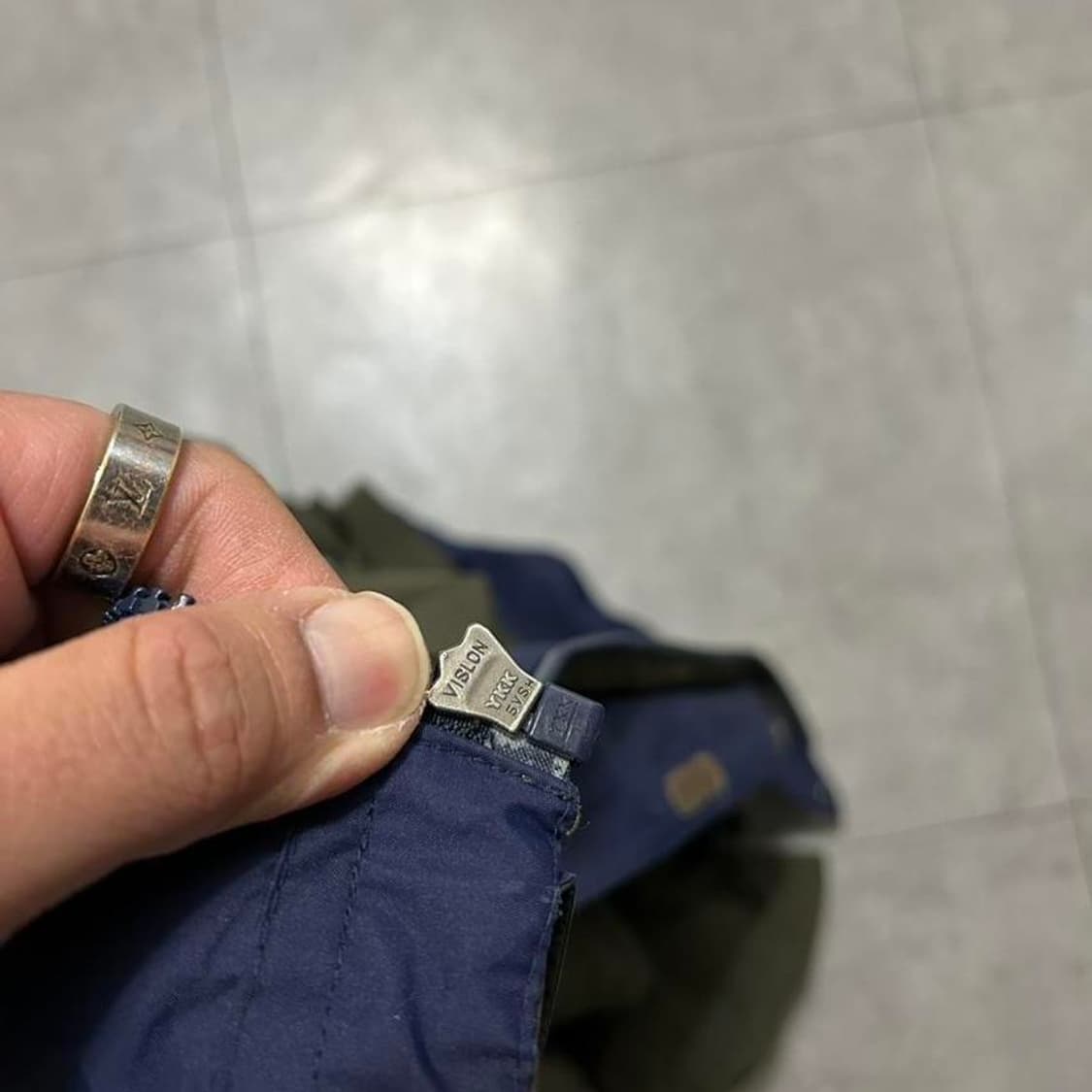 빈폴  카키컬러  고어텍스   윈드브레이커  자켓  9 상품이미지5