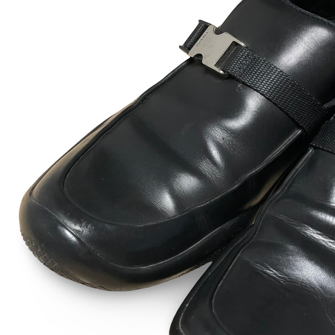 프라다 스포츠 스트랩 버클 로퍼 상품이미지7