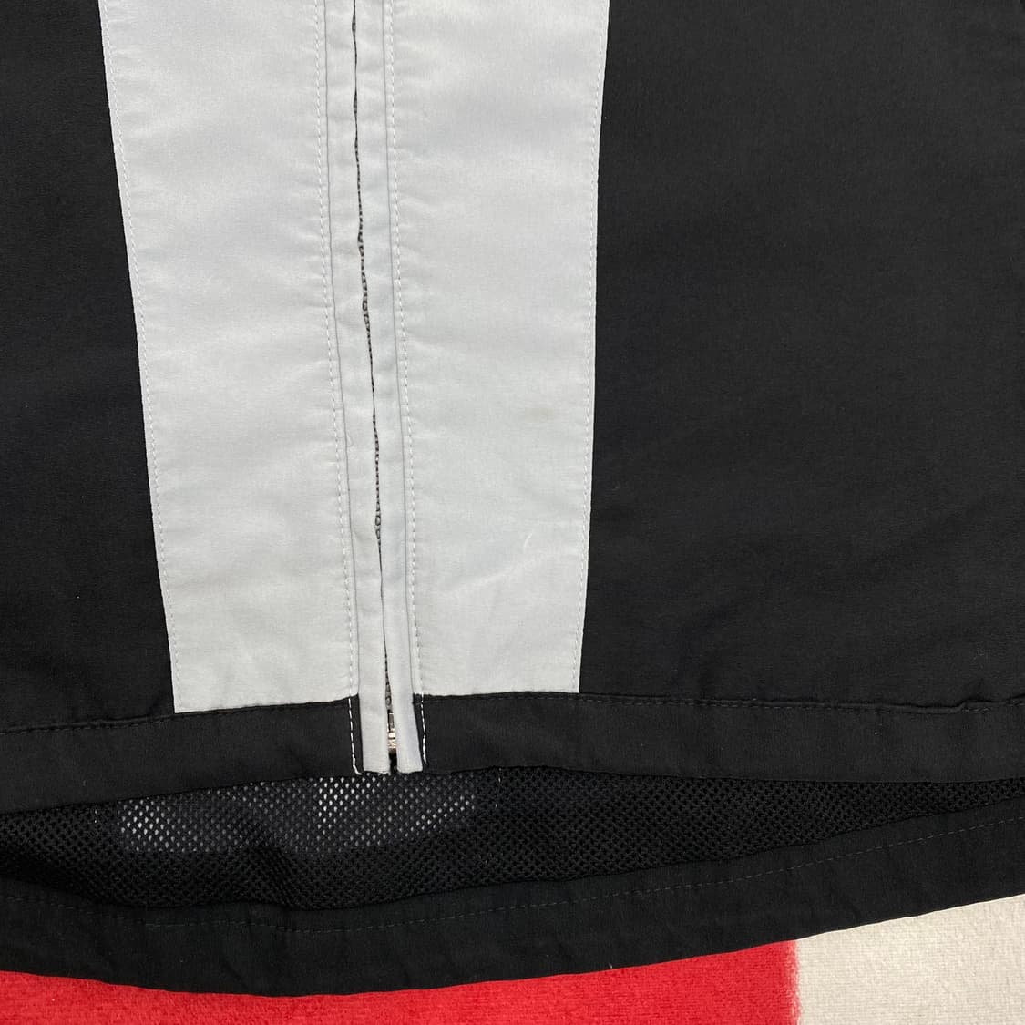 04-05아디다스 레알마드리드 바람막이 90 실측 M  상품이미지7