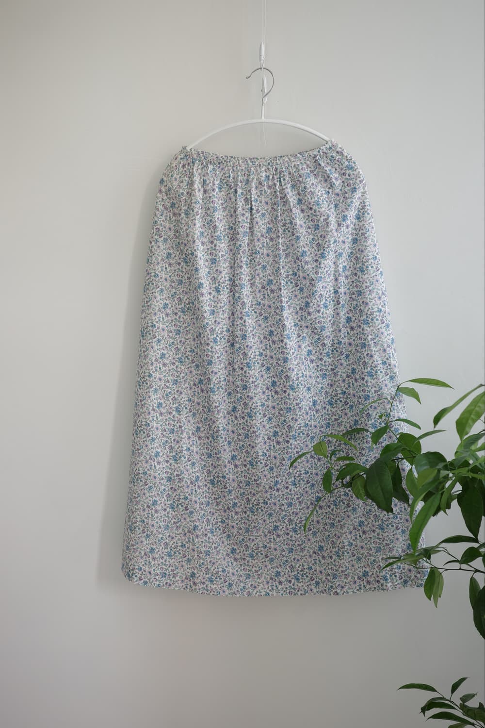 MICHEL KLEIN PARIS 
• 잔꽃 코튼 롱 스커 상품이미지4