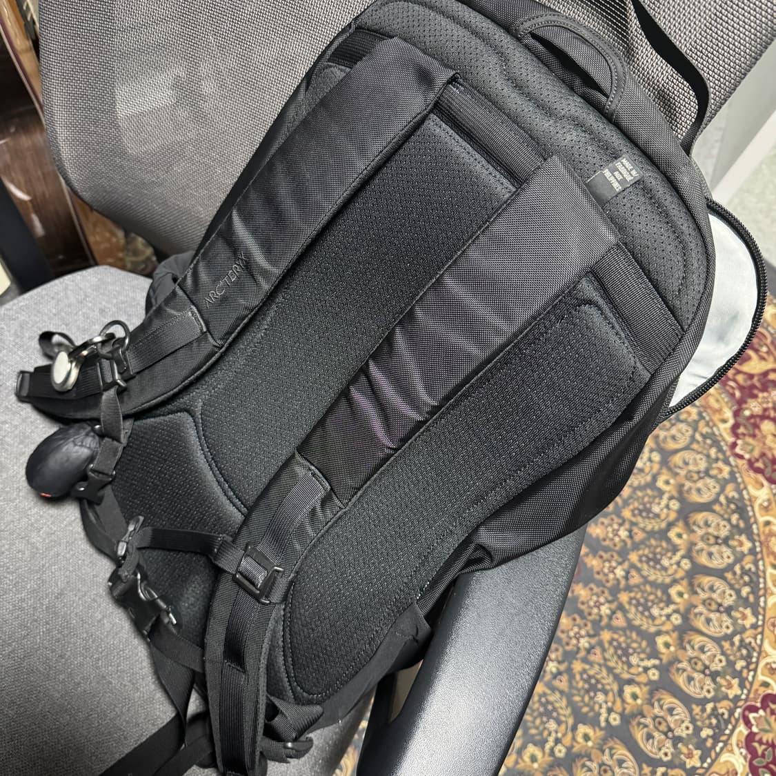 아크테릭스 맨티스32 백팩 블랙 상품이미지5