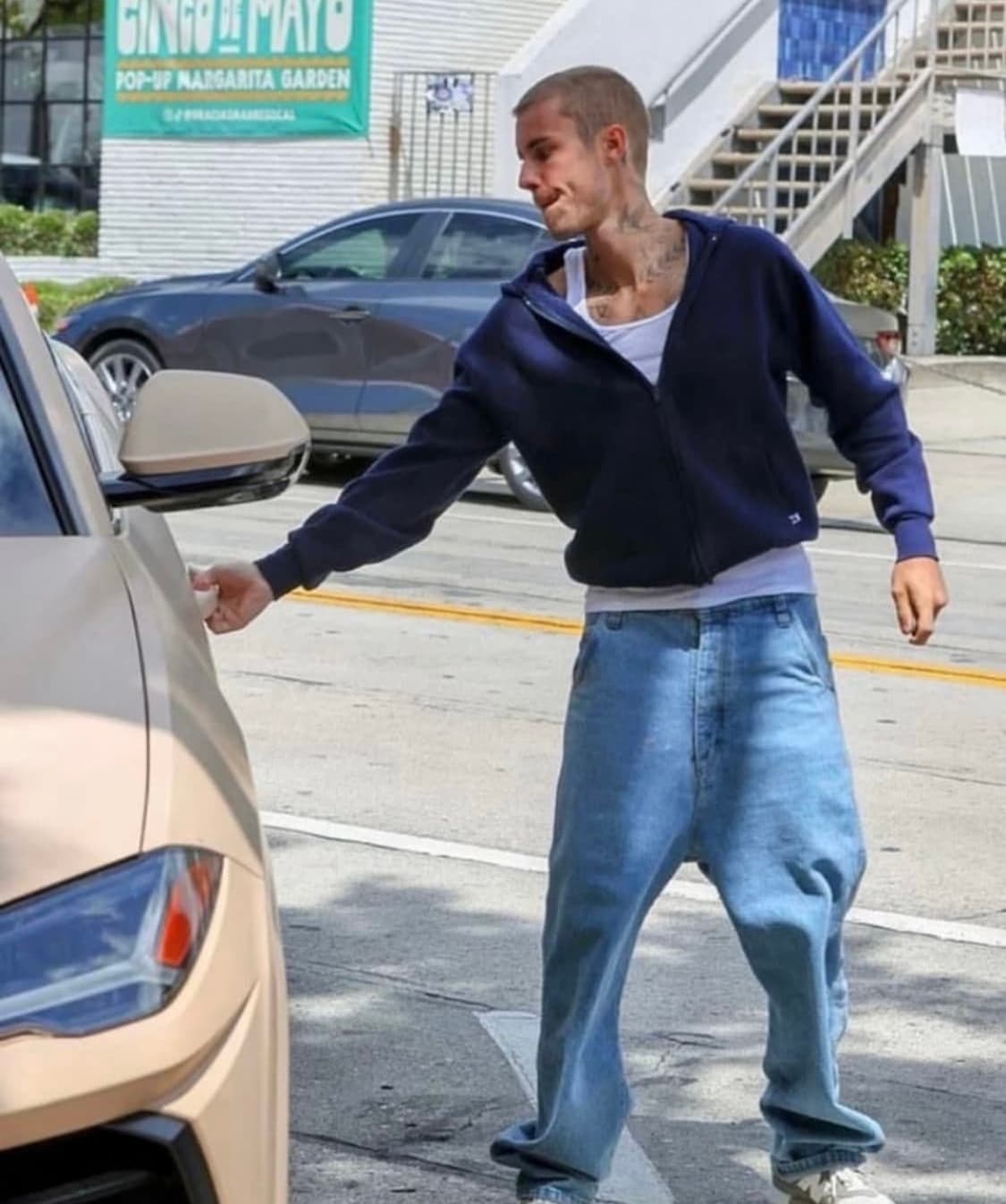 러셀 후드짚업 상품이미지1