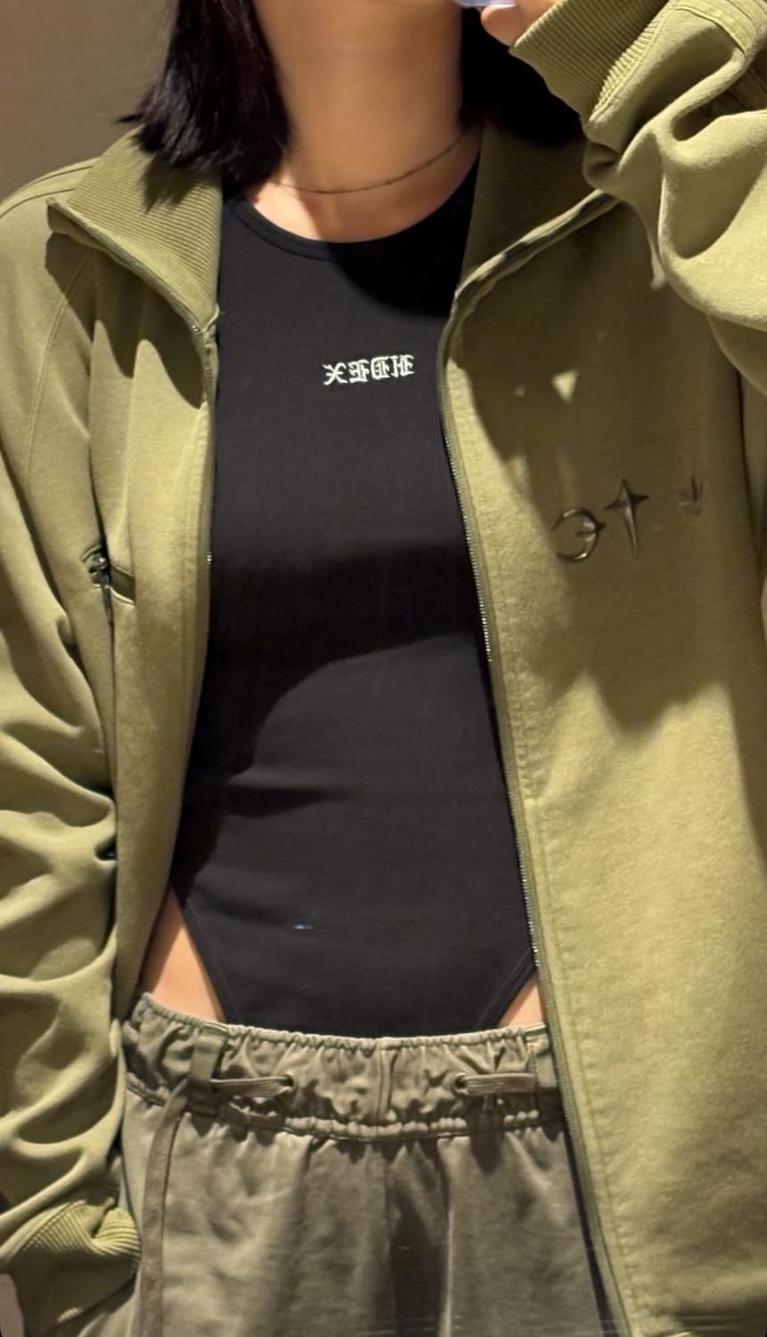 아디다스X떠그 클럽 트랙탑 포커스 올리브 L 상품이미지2