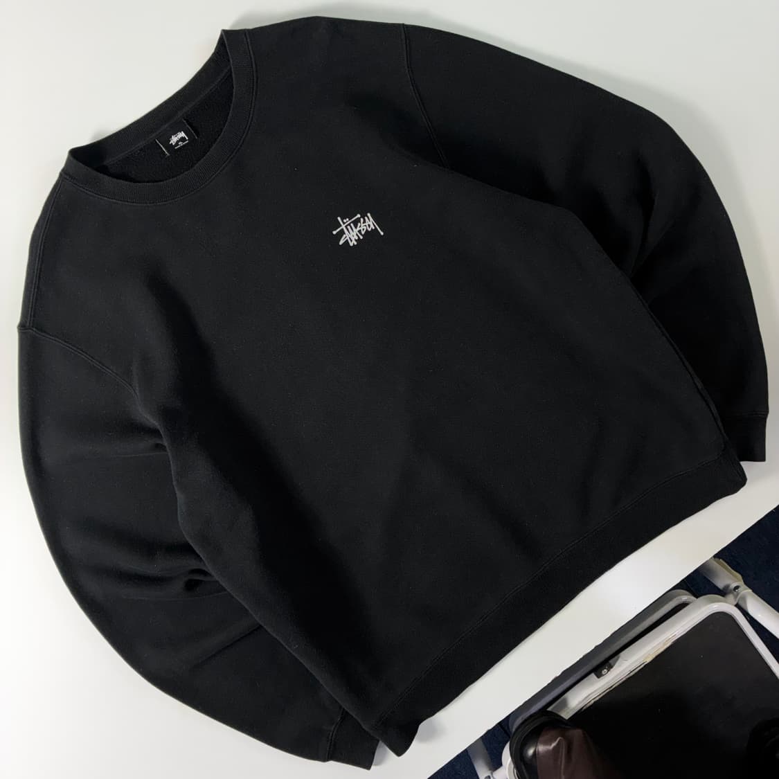 Stussy  스투시 베이직 스탁로고 블랙 맨투맨   상품이미지4