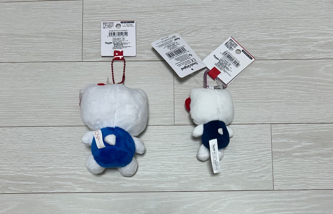 산리오 오리지널 헬로키티 마스코트 인형 키링(베이직/하트카라비너) 상품이미지2