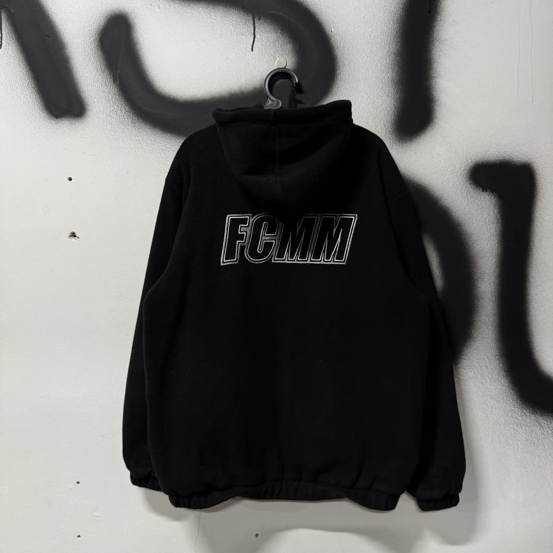 FCMM 빅 자수 로고 퀼팅 플리스 집업 후디 자켓 상품이미지1
