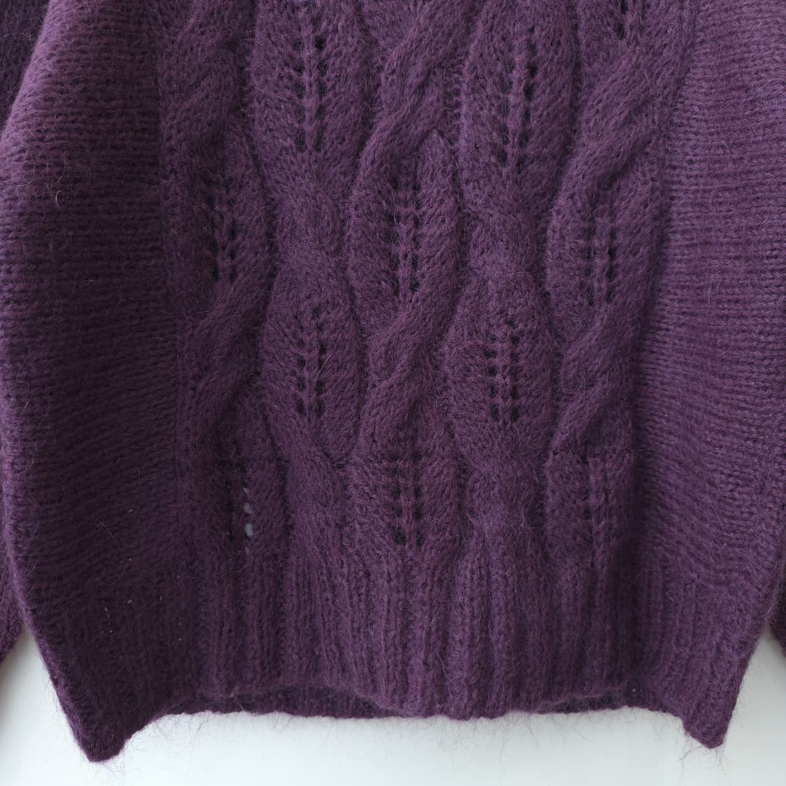 퍼플 헤어리 케이블 니트 상품이미지7