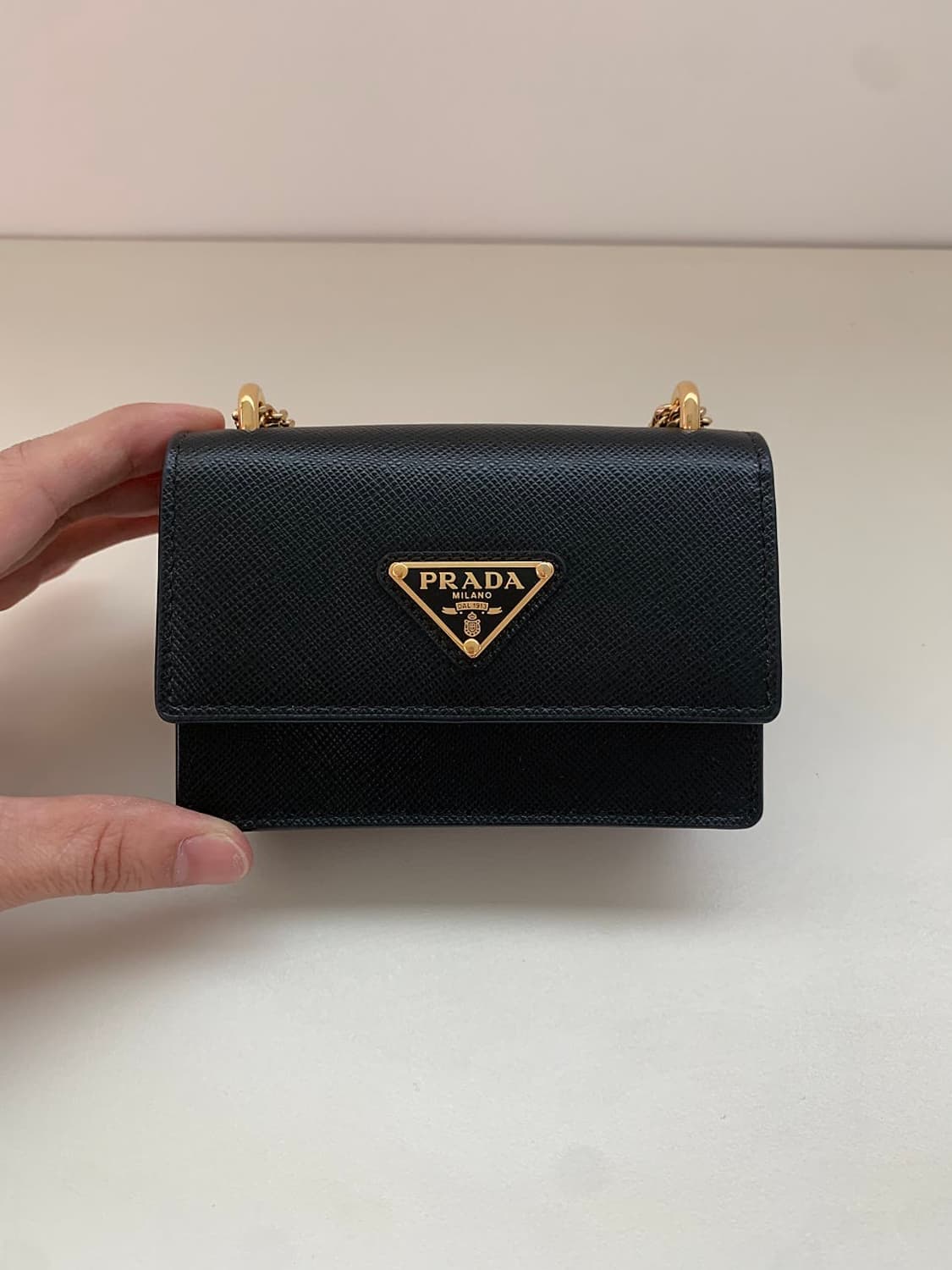 프라다 마이크로 체인백 상품이미지2