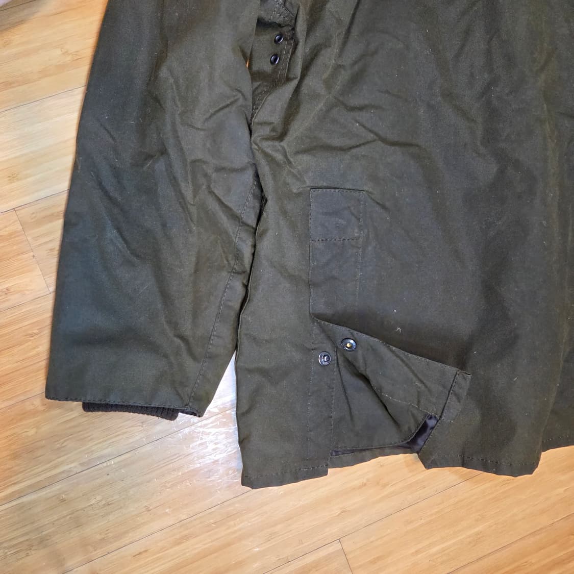 바버 비데일 왁스 자켓 (XL)
 상품이미지6