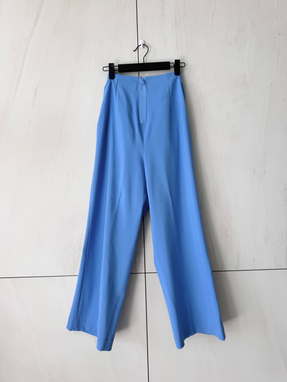 텍있는 새상품 Alice + Olivia 스카이블루 와이드 슬랙스 팬츠  상품이미지9