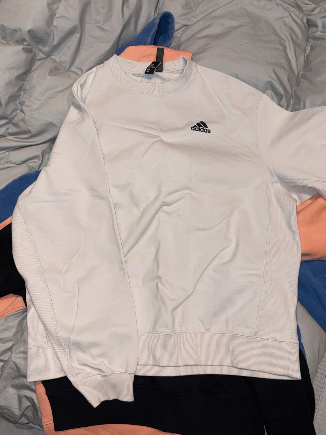 아디다스 그레이 맨투맨 상품이미지1