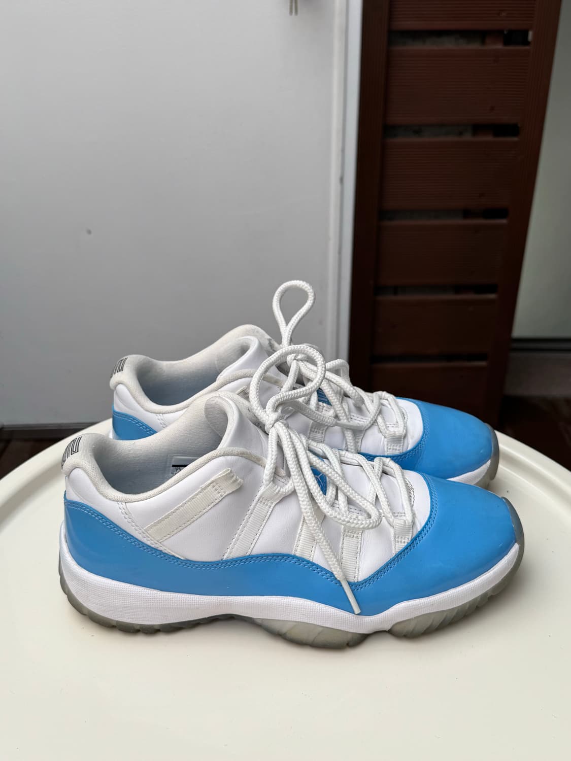 나이키 조던11 레트로 로우 유니버시티 블루 2017  상품이미지5