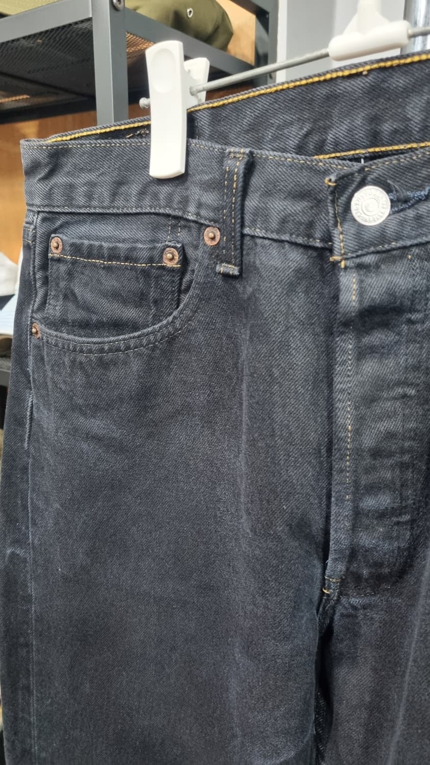 90년대 리바이스501 USA 검정색청바지 허리32 상태좋음 상품이미지2