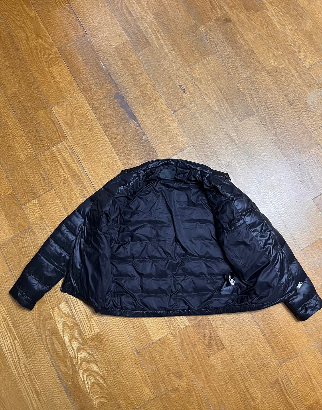 빈티지 프라다 패딩 상품이미지3