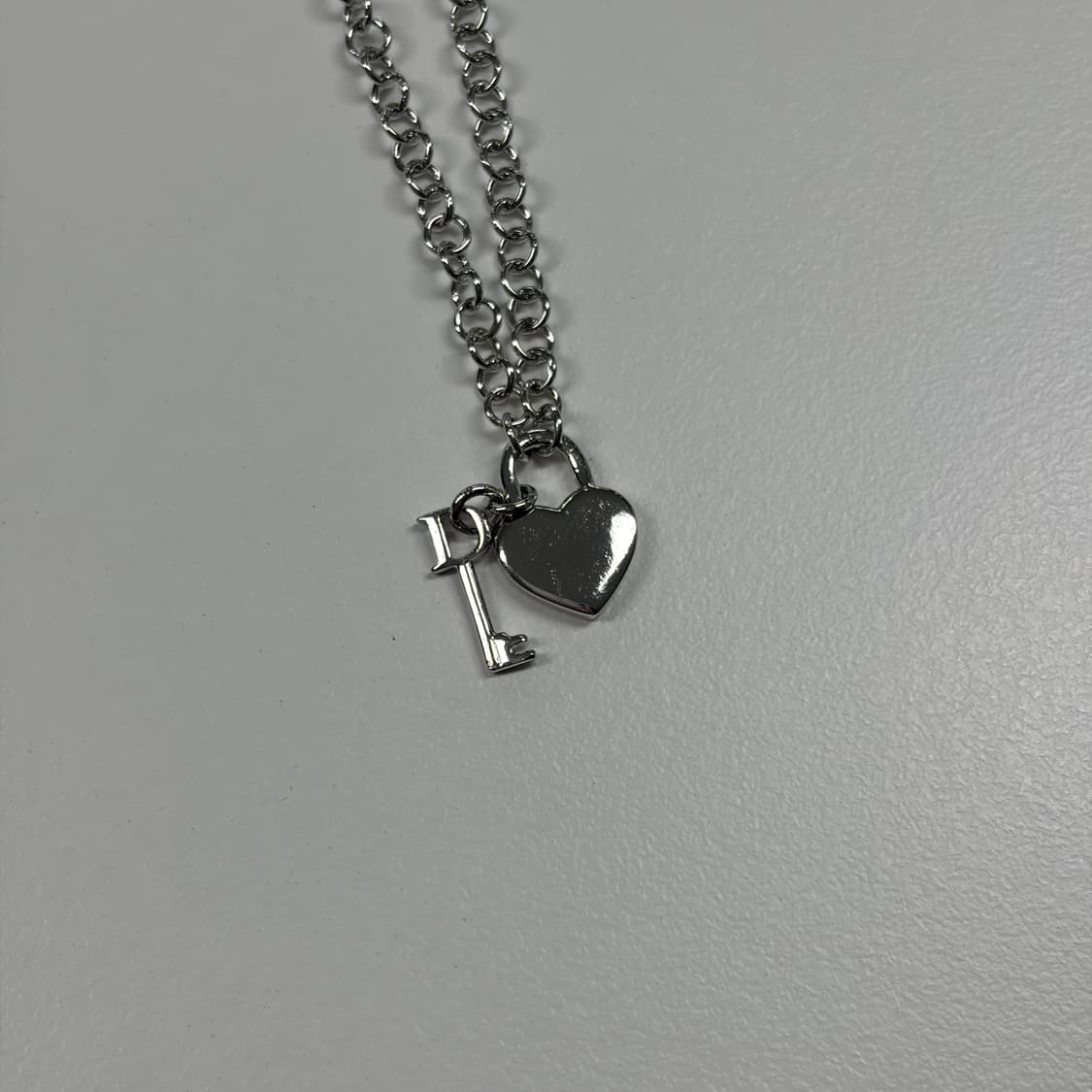 디올 하트 태그키 목걸이 상품이미지4