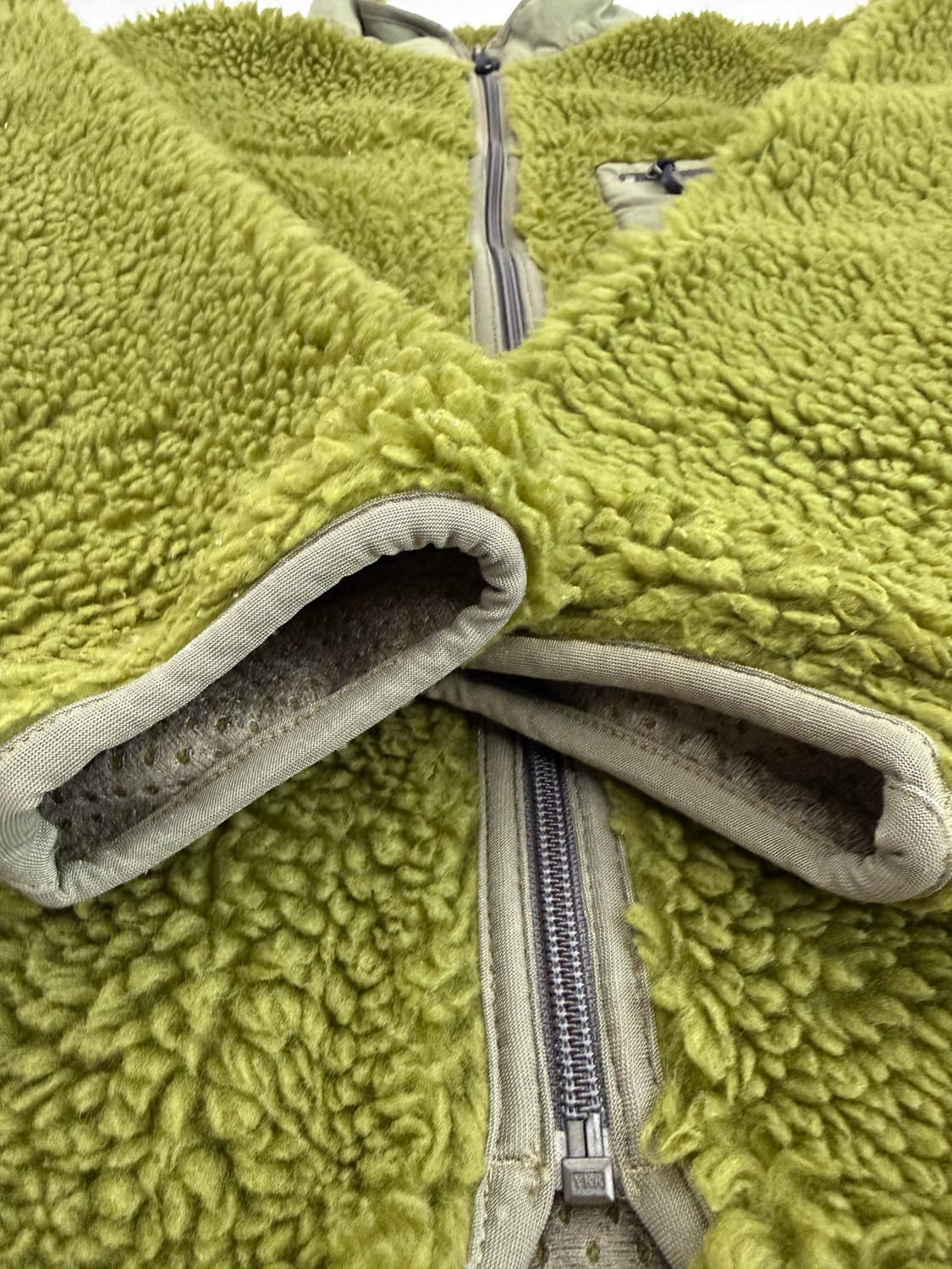 [L사이즈] 파타고니아 딥파일 모스그린 미품급 상품이미지3