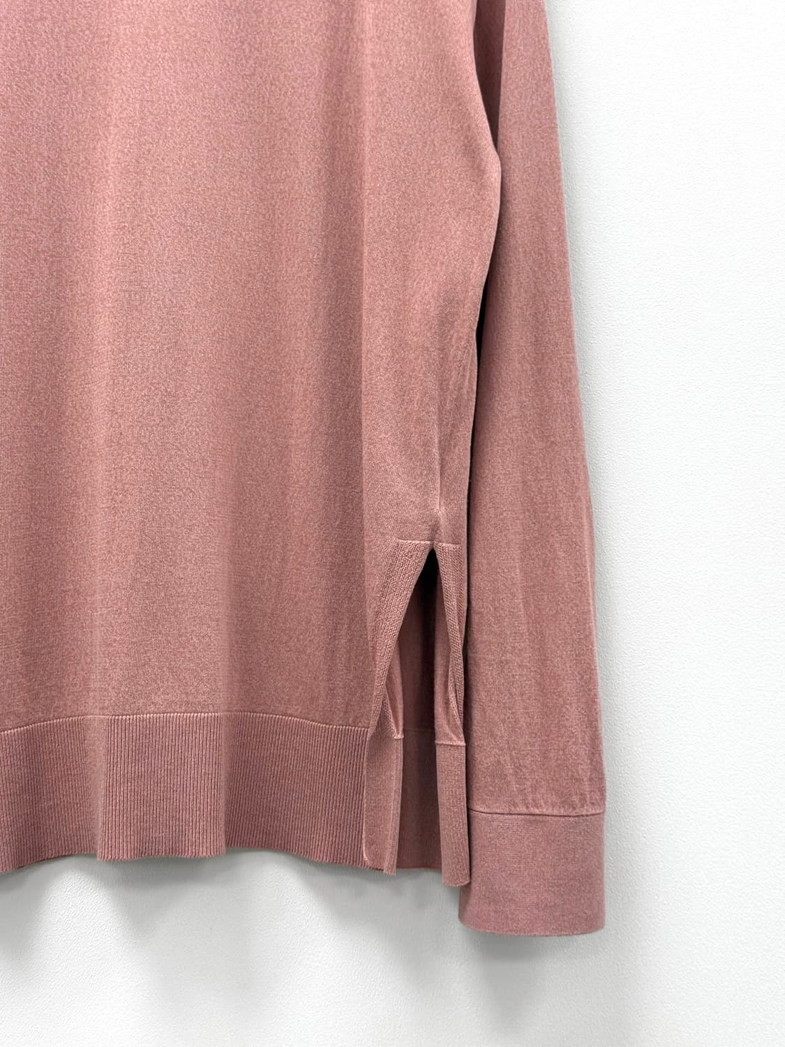 Theory Silk Blend Slit  Knit Sweater 상품이미지2