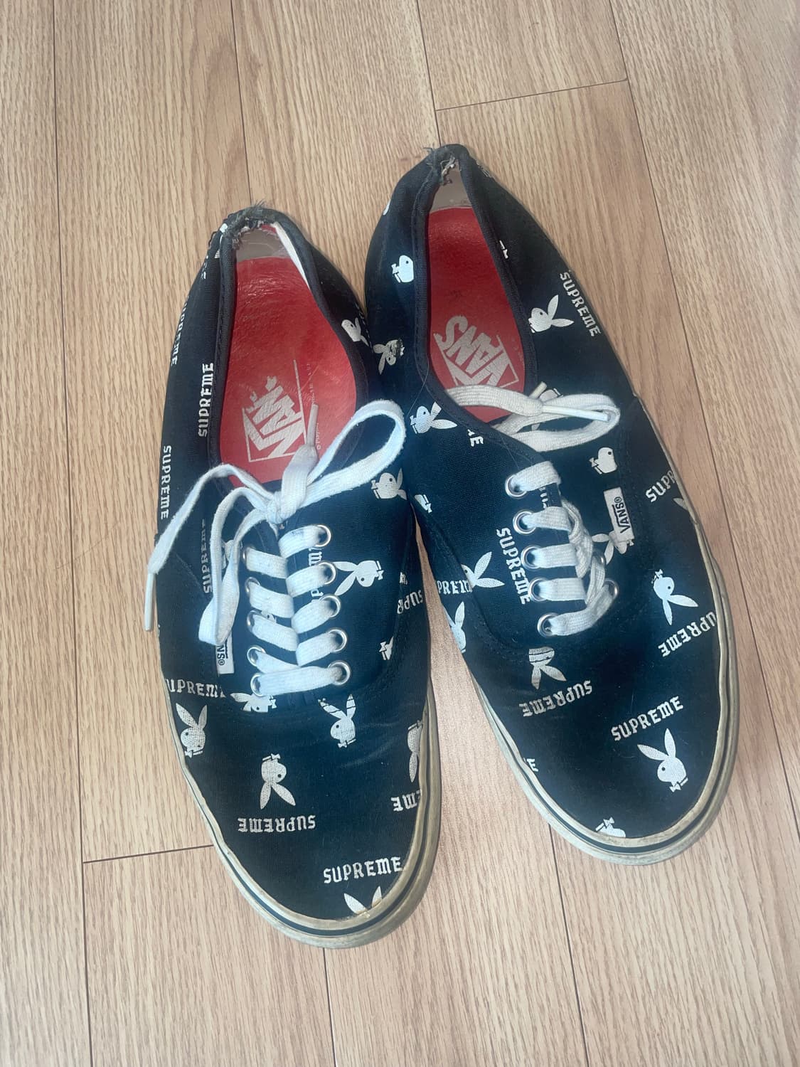 (270) 반스xSupreme Playboy 콜라보 블랙 스니커즈 상품이미지1