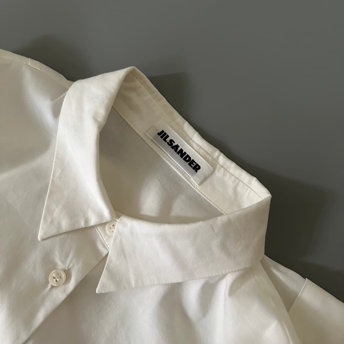 질샌더 jil sander 밑단 절개 디테일 셔츠 상품이미지5