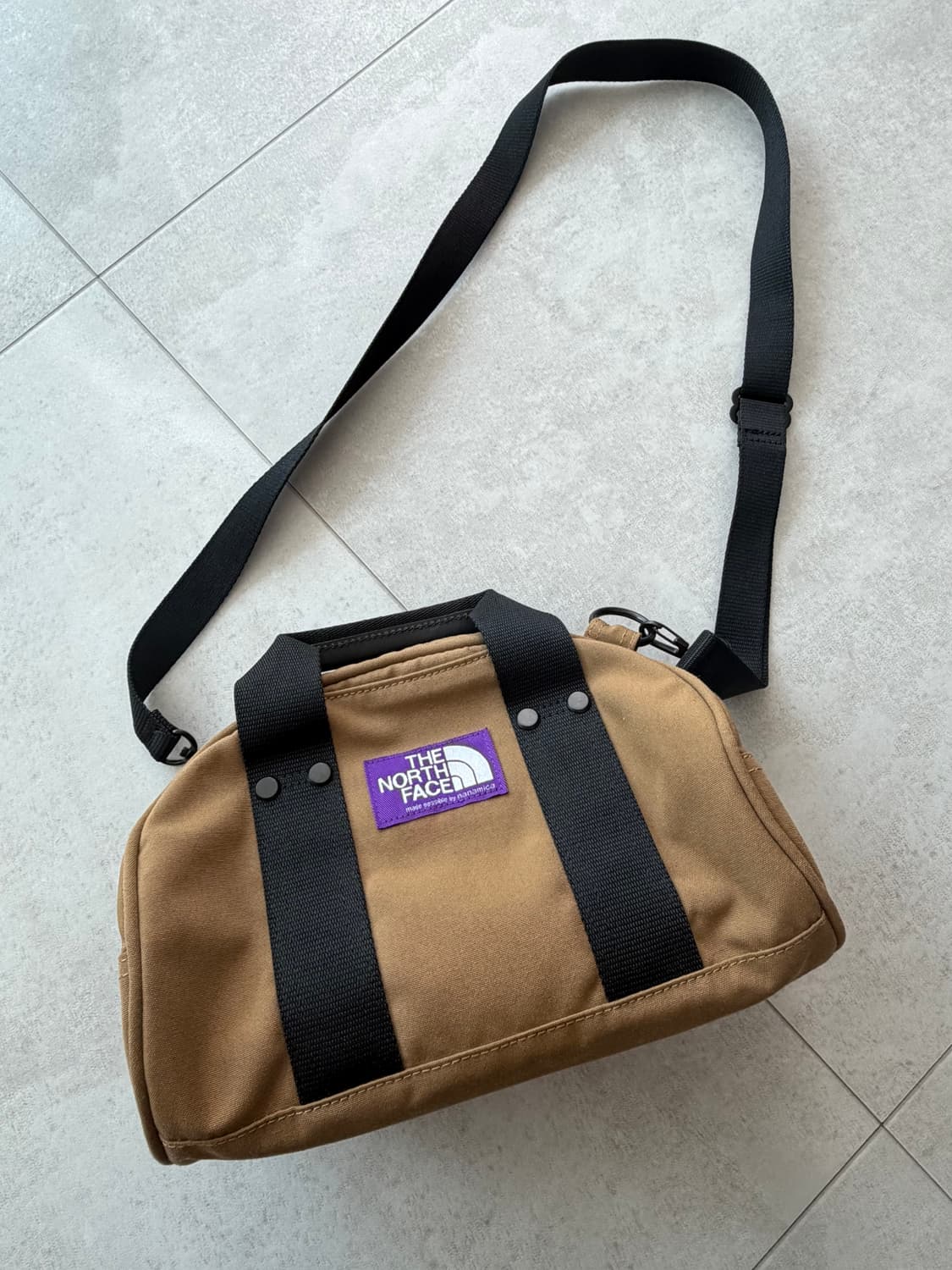 노스페이스 퍼플라벨 가방 판매합니다. 상품이미지3