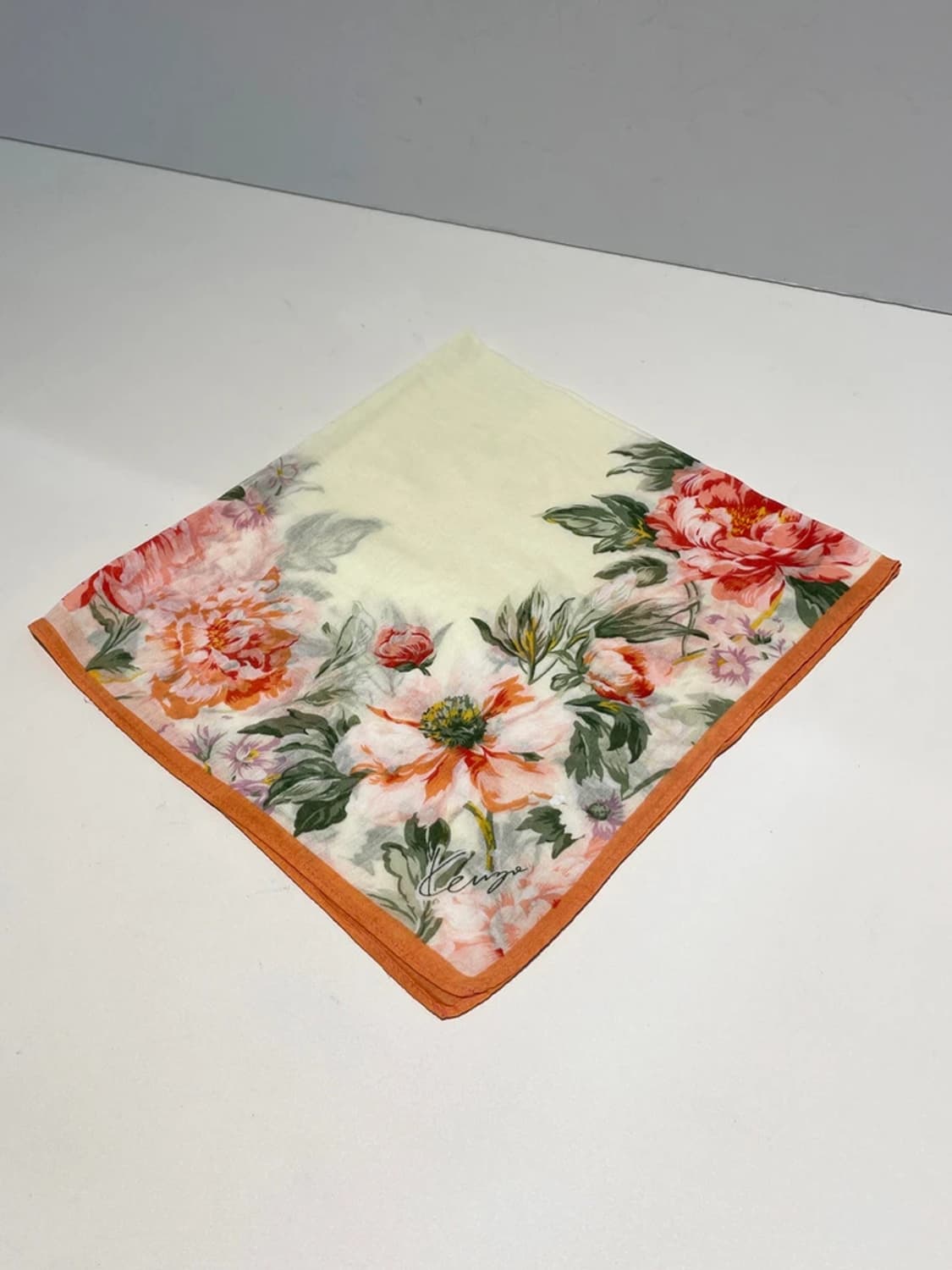 겐조 00s 재팬 플라워 패턴 쁘띠 손수건 A1461 상품이미지3