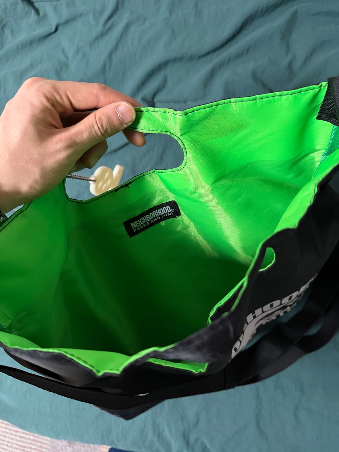 네이버후드 x pam 크로스백(키링포함) 상품이미지3