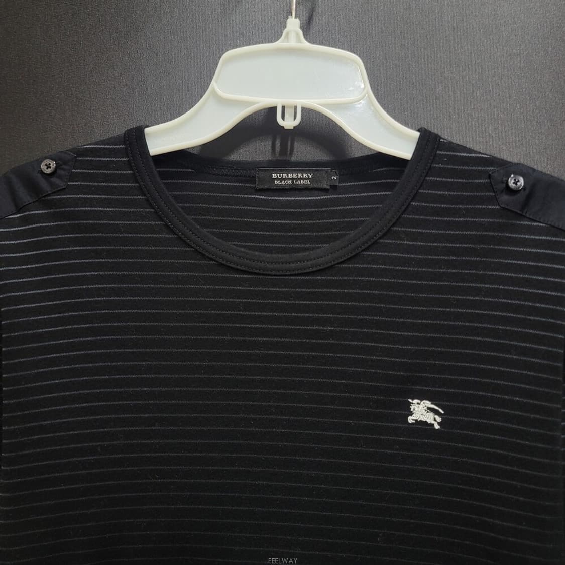 Burberry 버버리 블랙라벨 자수로고 슬림핏 셔츠 상품이미지2