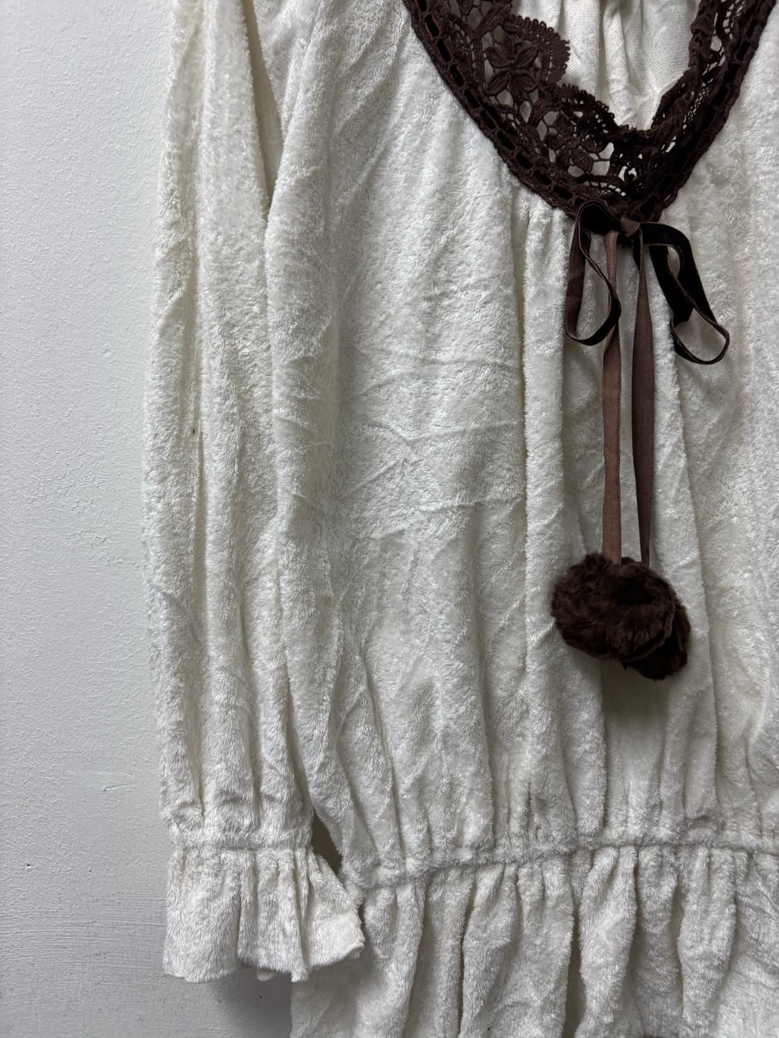 리즈리사 라떼갸루 폼폼 레이스 화이트 원피스 상품이미지4