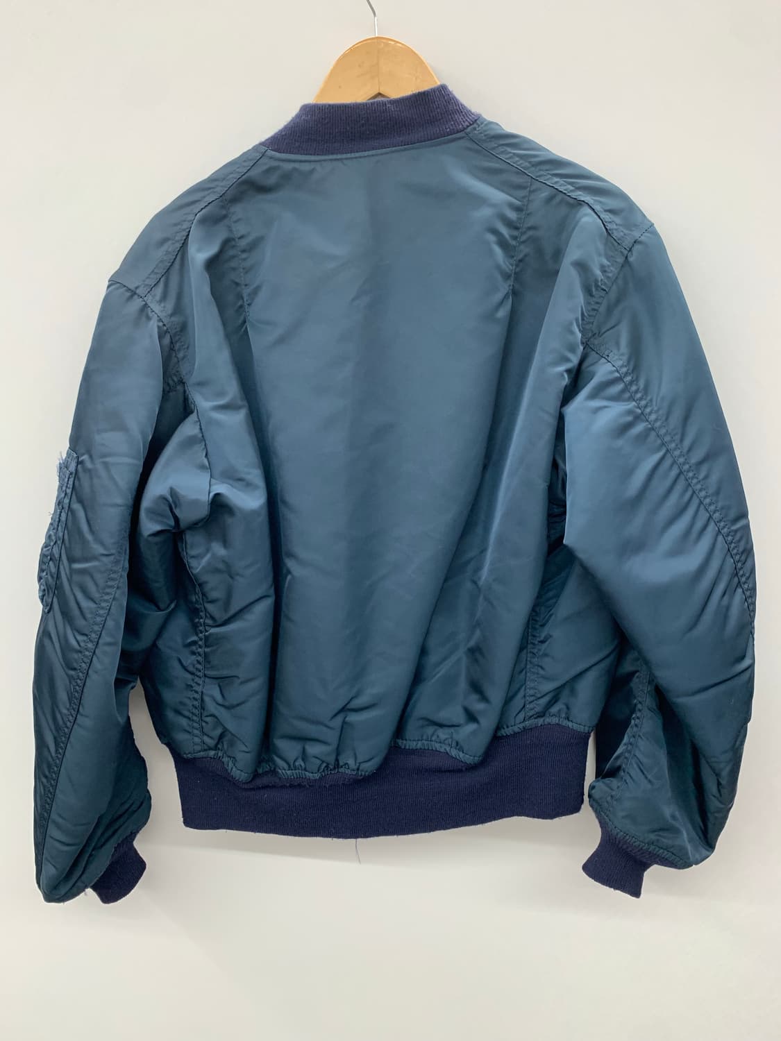 알파인더스트리 블루 ma-1 상품이미지4