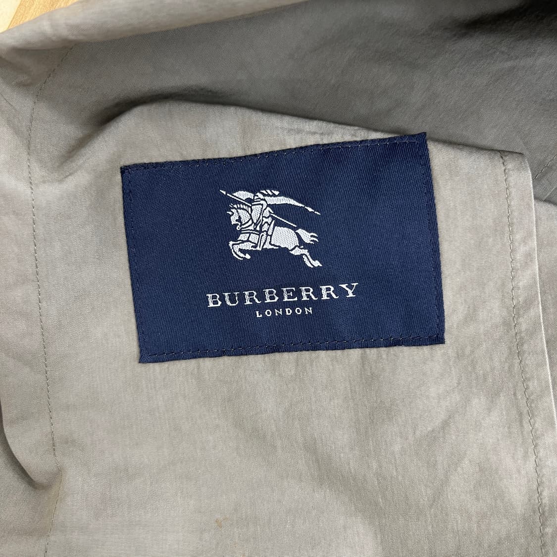 Burberry 버버리 런던 카키 맥코트  상품이미지3