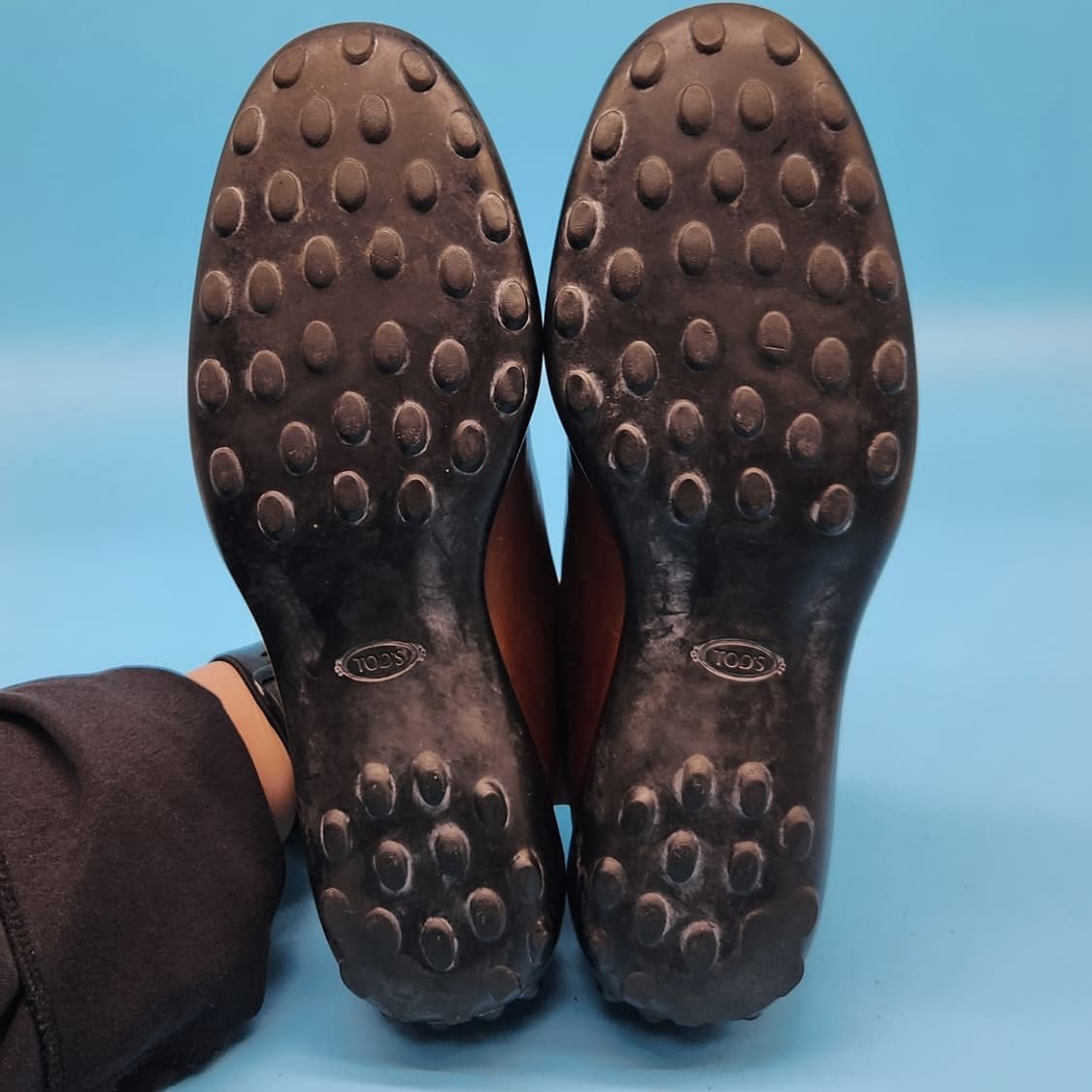 ooo 토즈 레더 여성스니커즈 실사이즈 235 상품이미지3