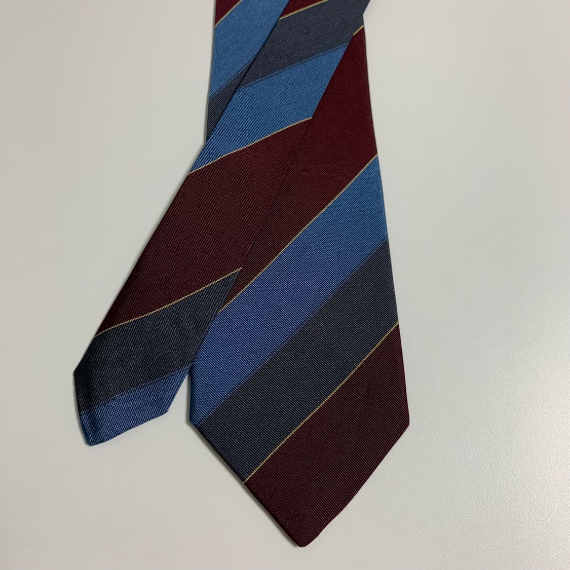 랑방(LANVIN) 레지멘탈 넥타이 명품 클래식정장 A+등급 8cm 상품이미지4