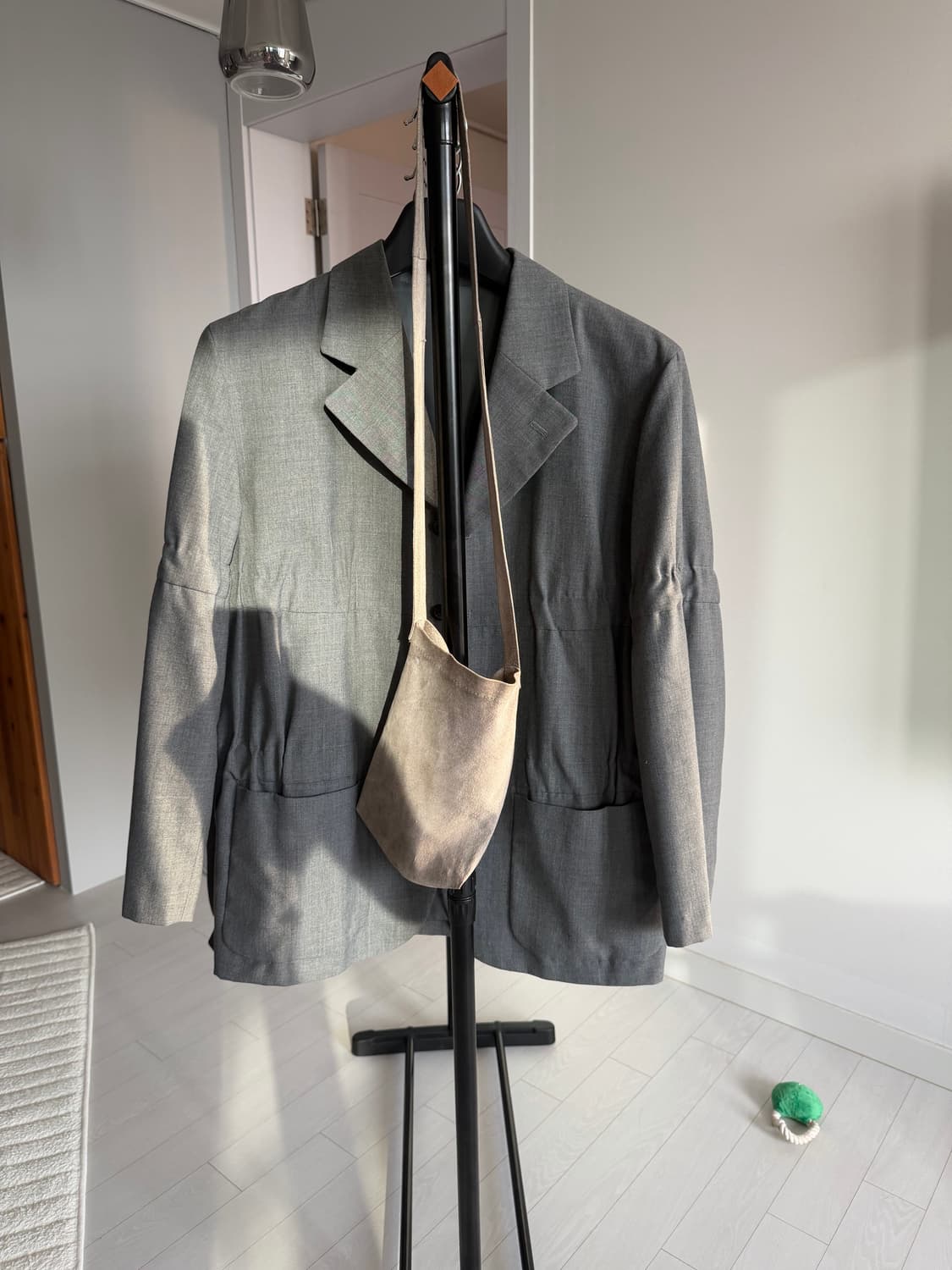 헨더스킴 스웨이드 아티잔 공예 숄더백 From Japan🇯🇵 상품이미지3