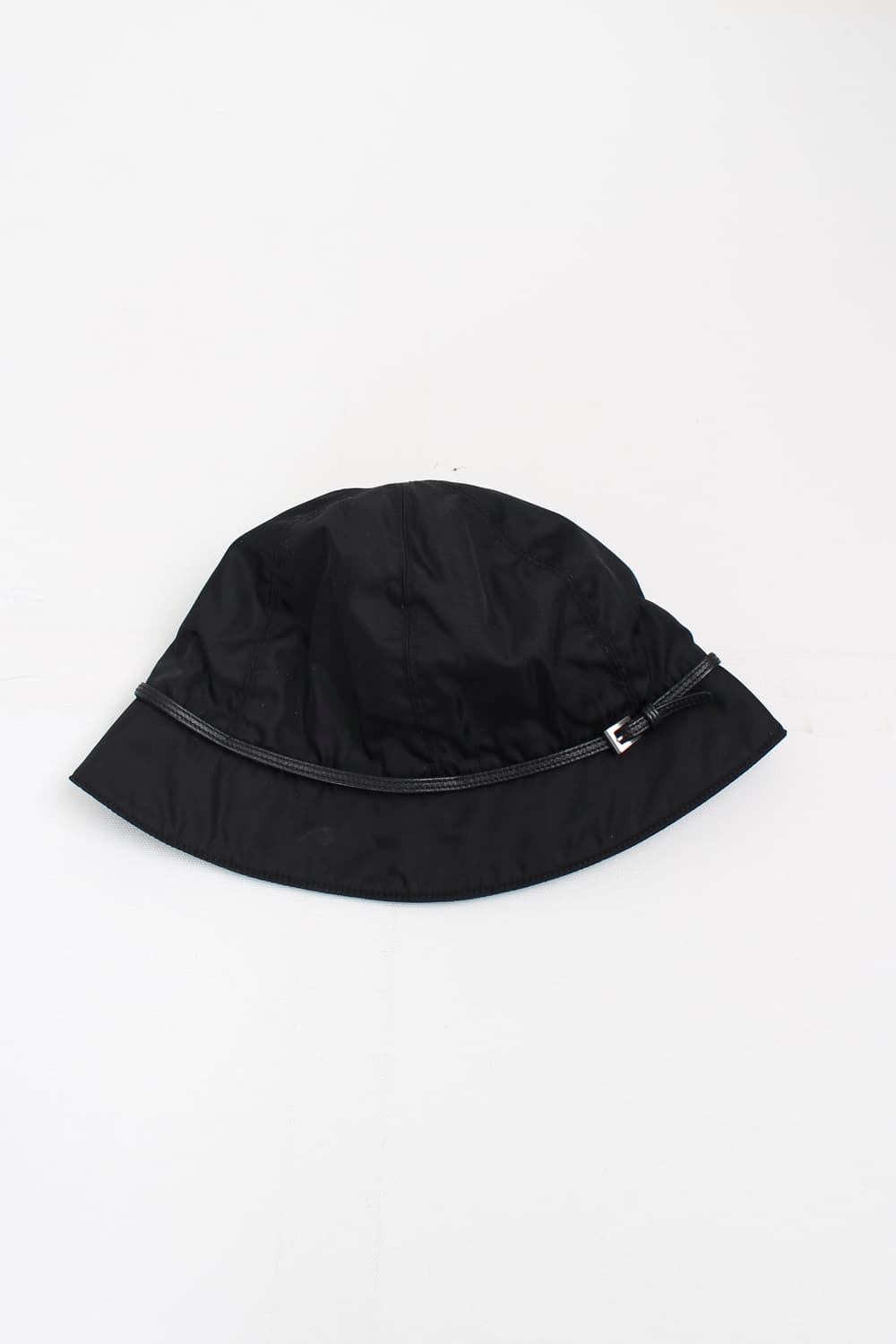 PRADA bucket hat 후루츠패밀리