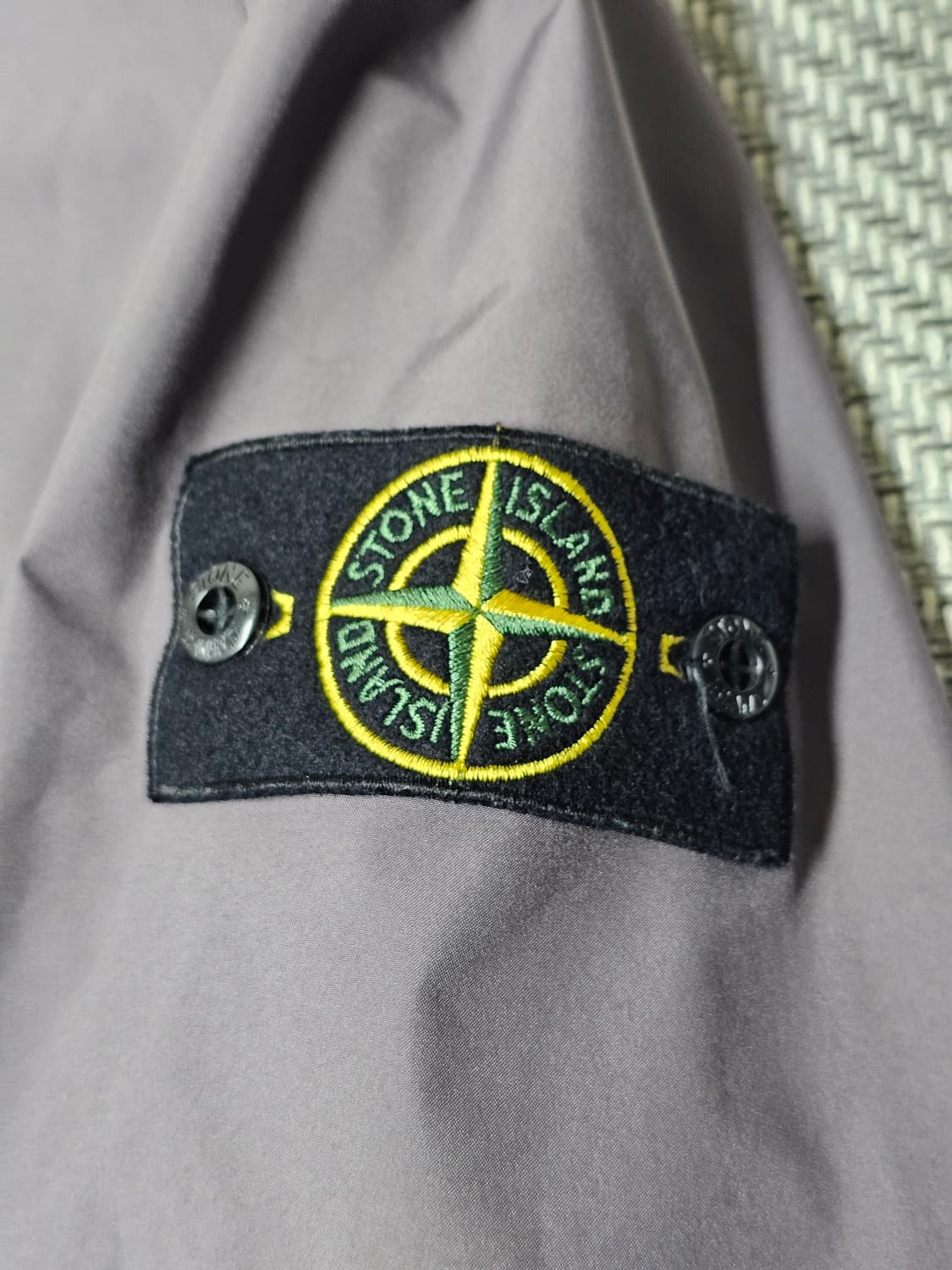 스톤아일랜드 GORE-TEX WITH PACLITE 코트 상품이미지4