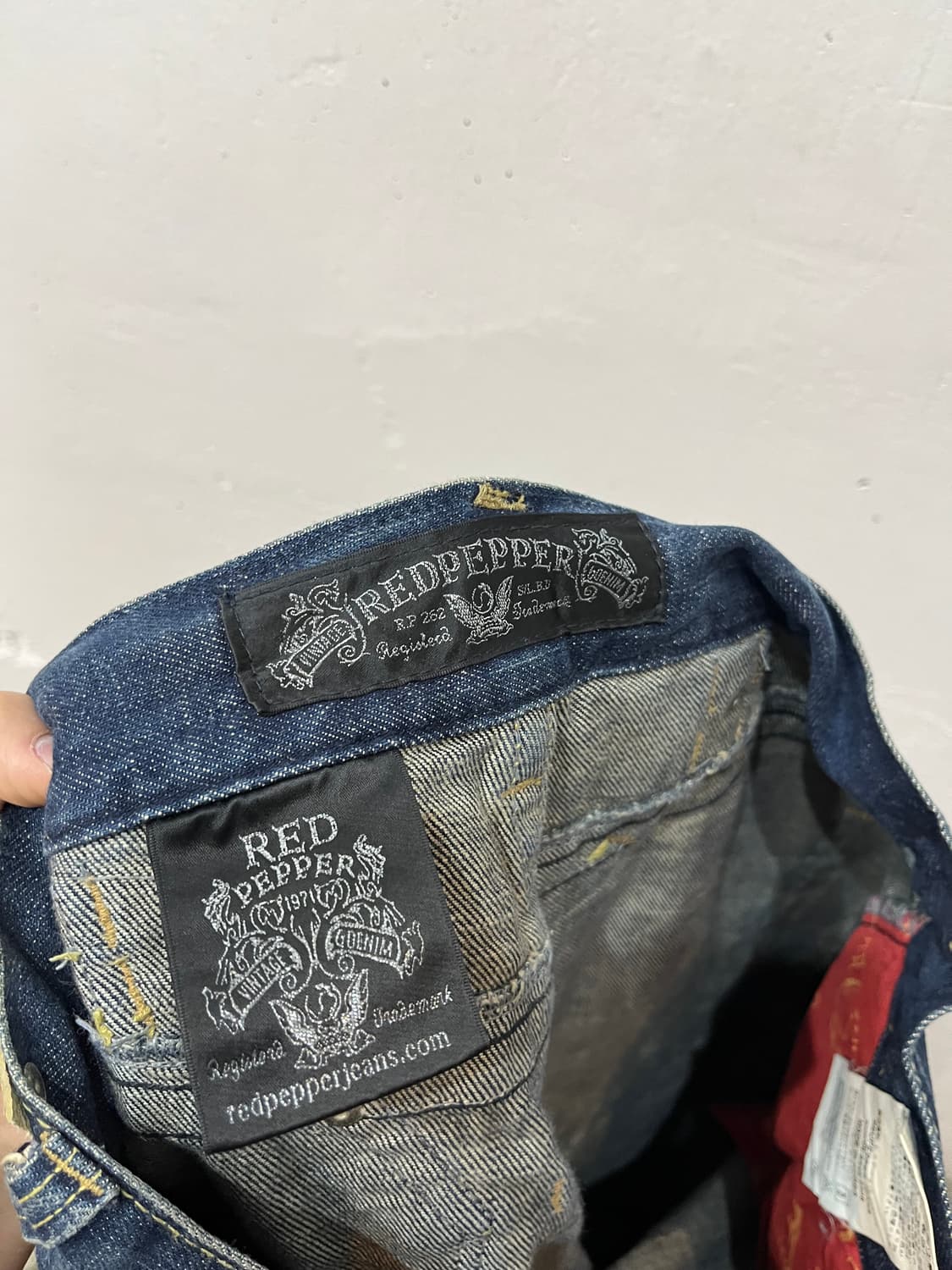 REDPEPPER 레드페퍼 로우라이즈 워시드 펑크 데님팬츠  상품이미지7