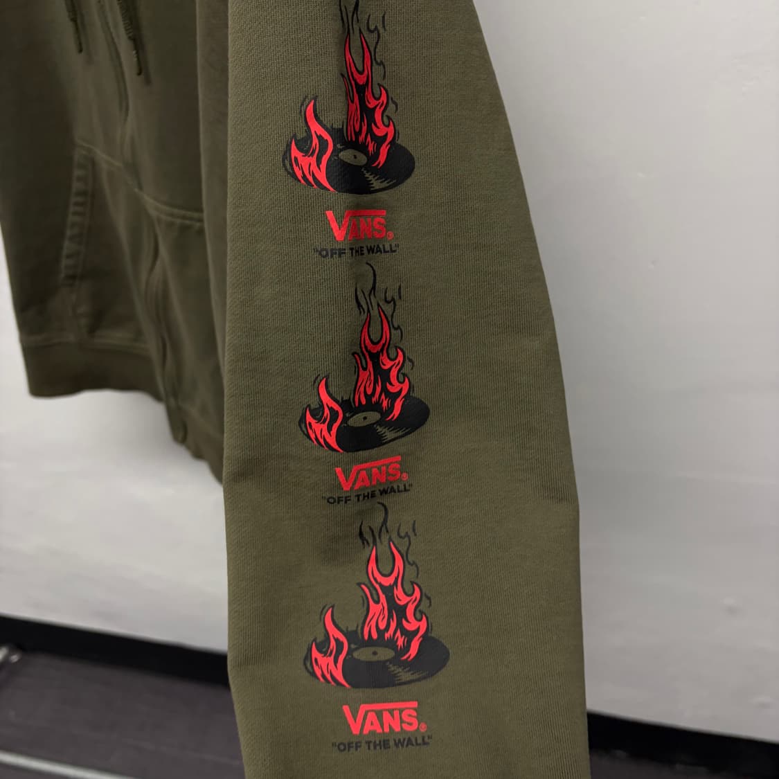 반스 파이어레코드 후드집업 상품이미지3