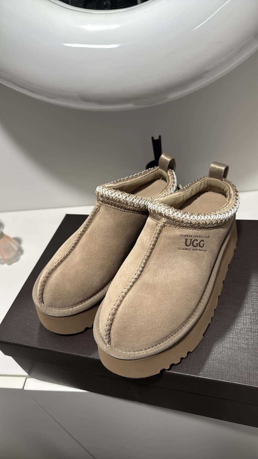 UGG 시드니 플랫폼 슬리퍼 상품이미지1