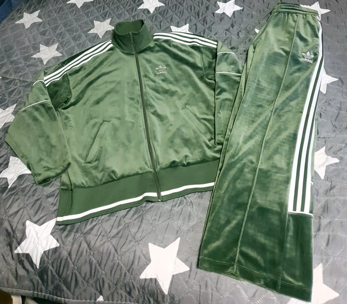 (블랙핑크 리사 제니 PICK)아디다스 파이어버드 벨벳 셋업 올리브 그린 상품이미지2