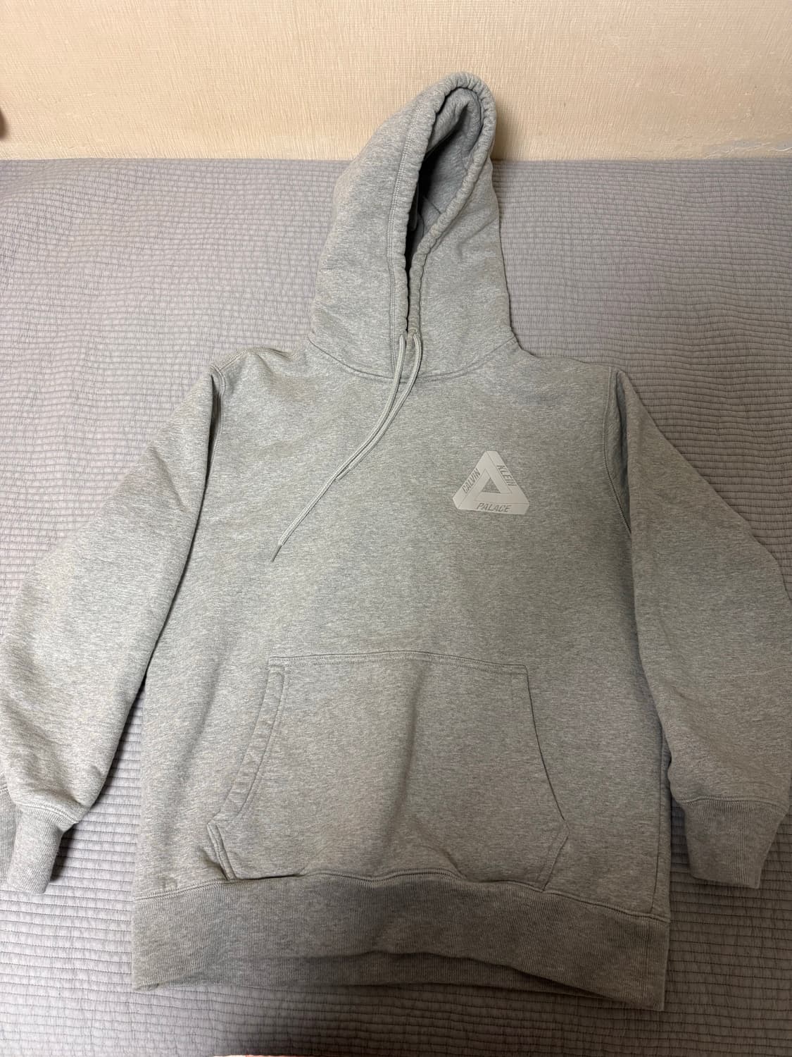 팔라스 캘빈클라인 콜라보 후드티 상품이미지2